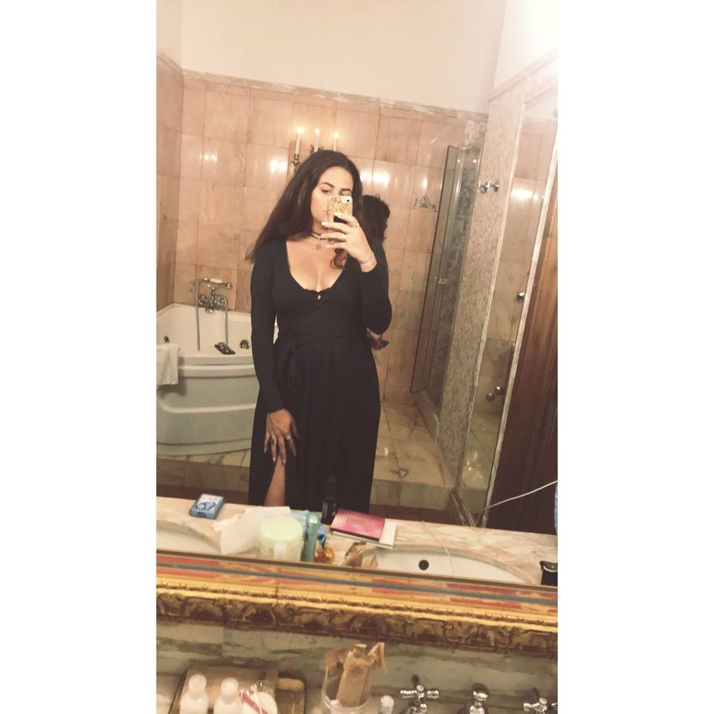 Meet your Posher, Anna